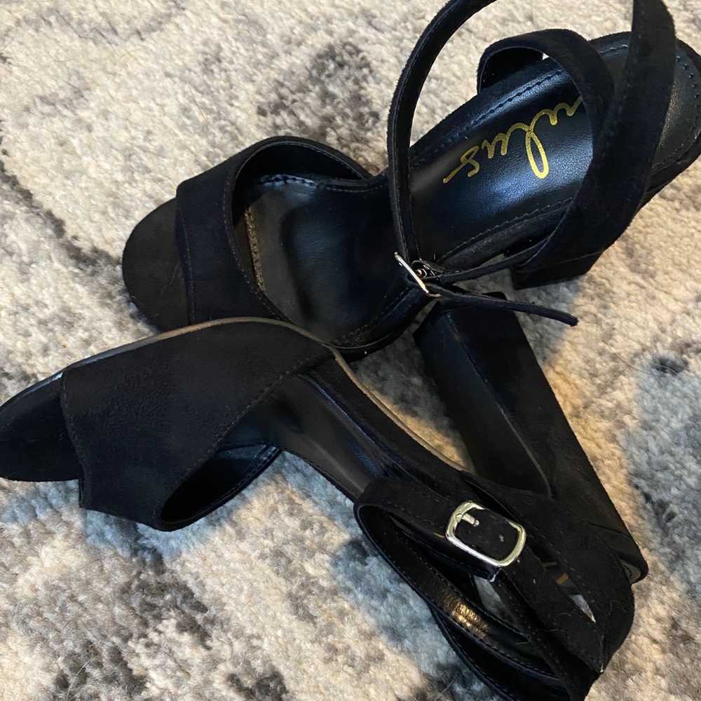 Lulus Black Suede High Heel Sandals, Size 6 - Picture 5 of 9